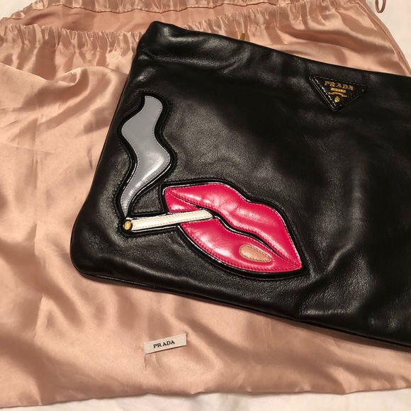 Authentic Prada clutch with lips appliqué - Picture 2 of 7